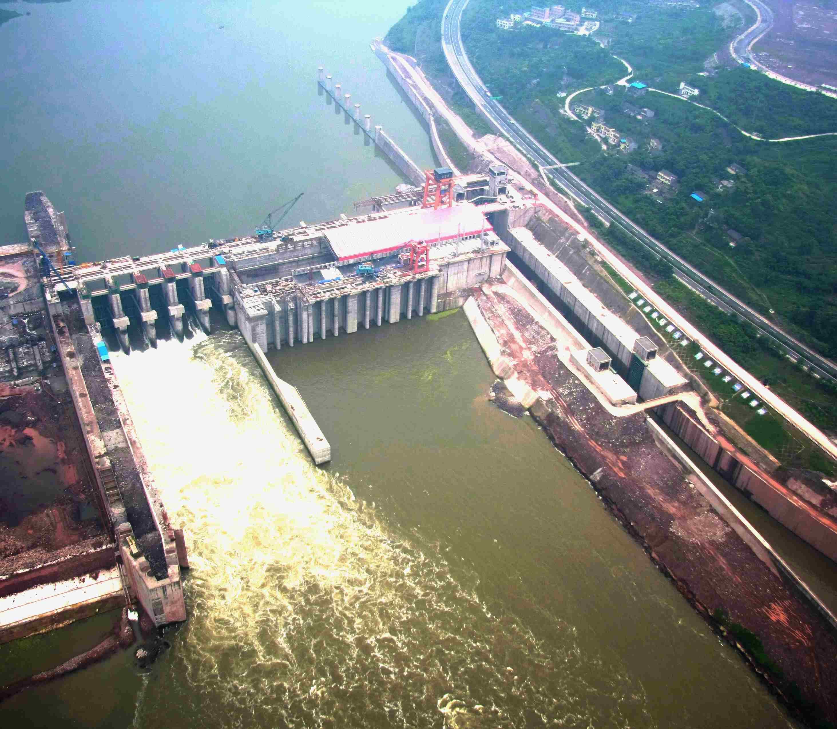 思南：着力打造乌江中下游高质量发展示范区_建设