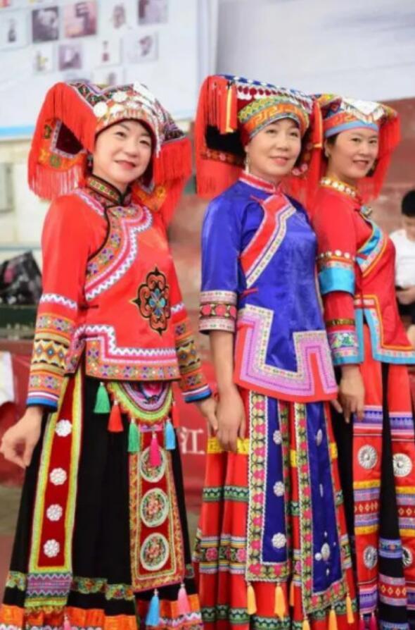 瑶族服饰图册_360百科
