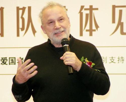 乔吉奥·莫罗德尔图册_360百科