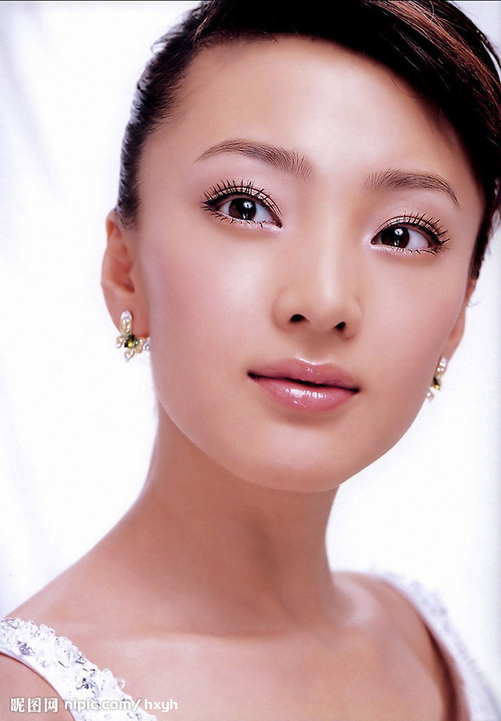 丽娜图册_360百科