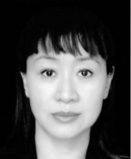 李薇图册_360百科