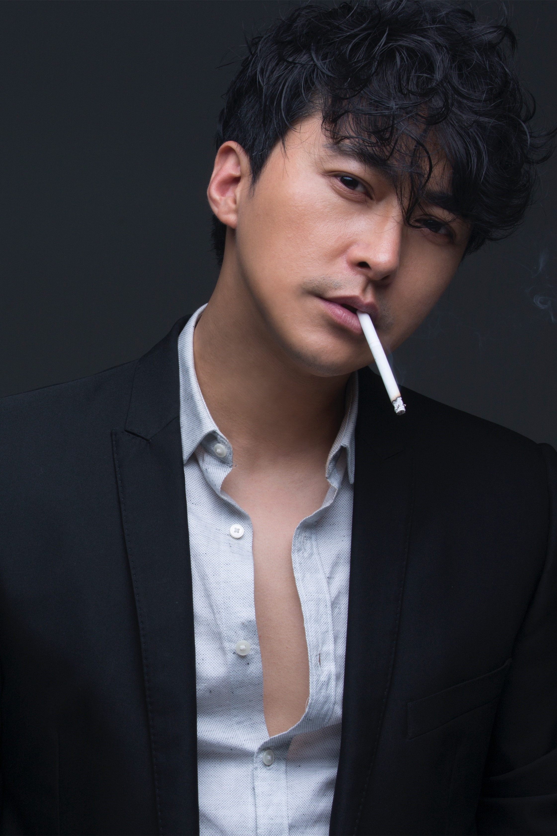 张皓承图册_360百科