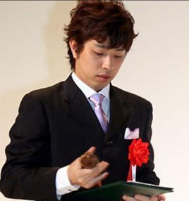 筱原健太图册_360百科