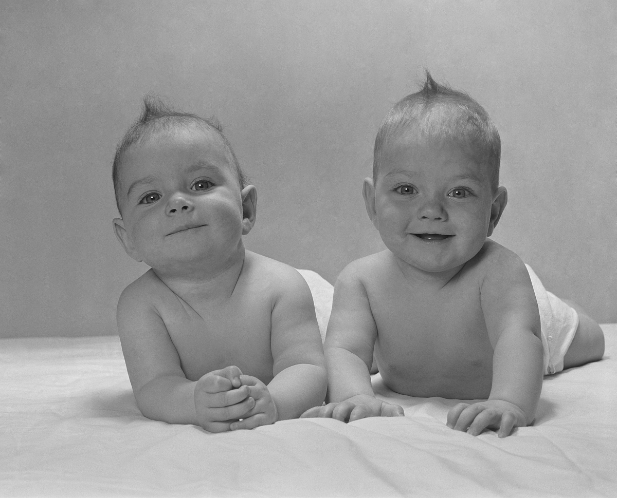 怀双胞胎或者多胞胎是什么体验？ - 知乎