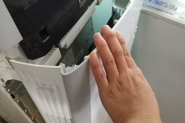 格力空调王者风度立式内机怎么拆过滤网_360问答