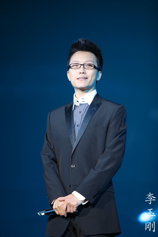 李玉刚吧图册_360百科