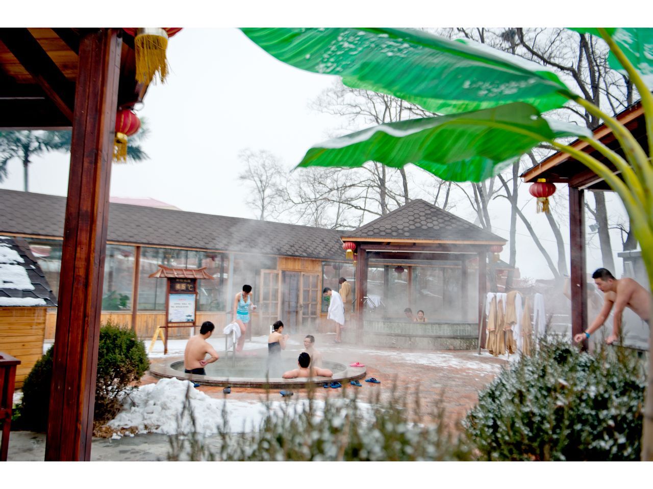旅游丨不容错过！贵州8个颜值爆表的温泉胜地，你最想泡哪一个？|旅游|贵州|剑河温泉_新浪新闻