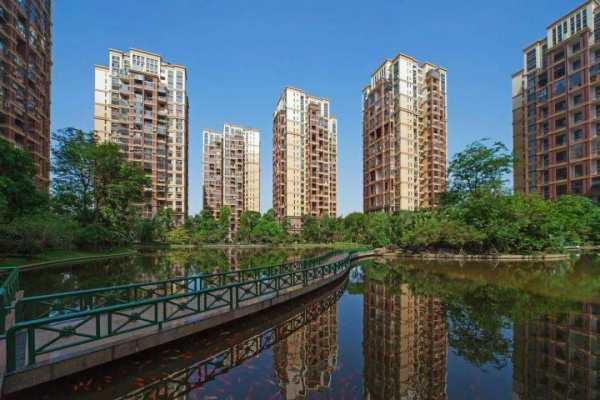 成来自都房价多少钱一平方