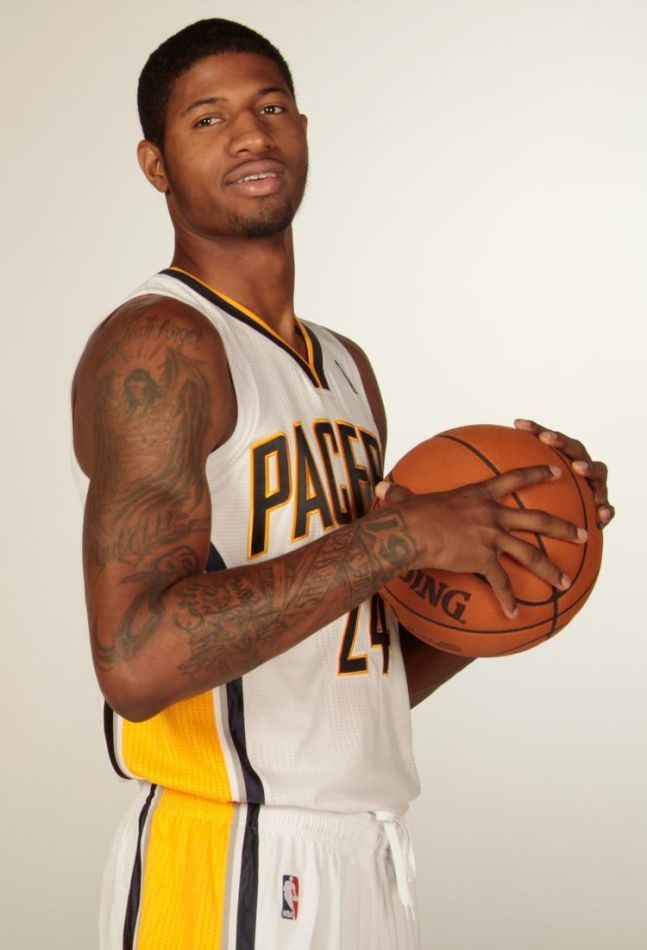 乔治伦纳德联手出击 快船锋线群对抗篮网青年军