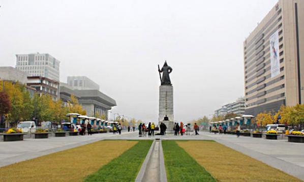 光华门广场图册_360百科