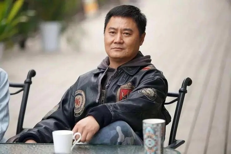 王佳宁图册_360百科