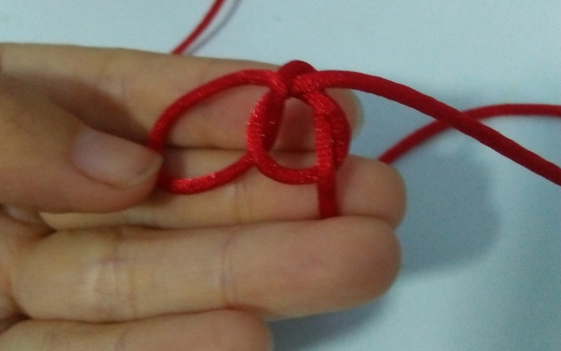 金刚结教程教你如何编织金刚结_360新知