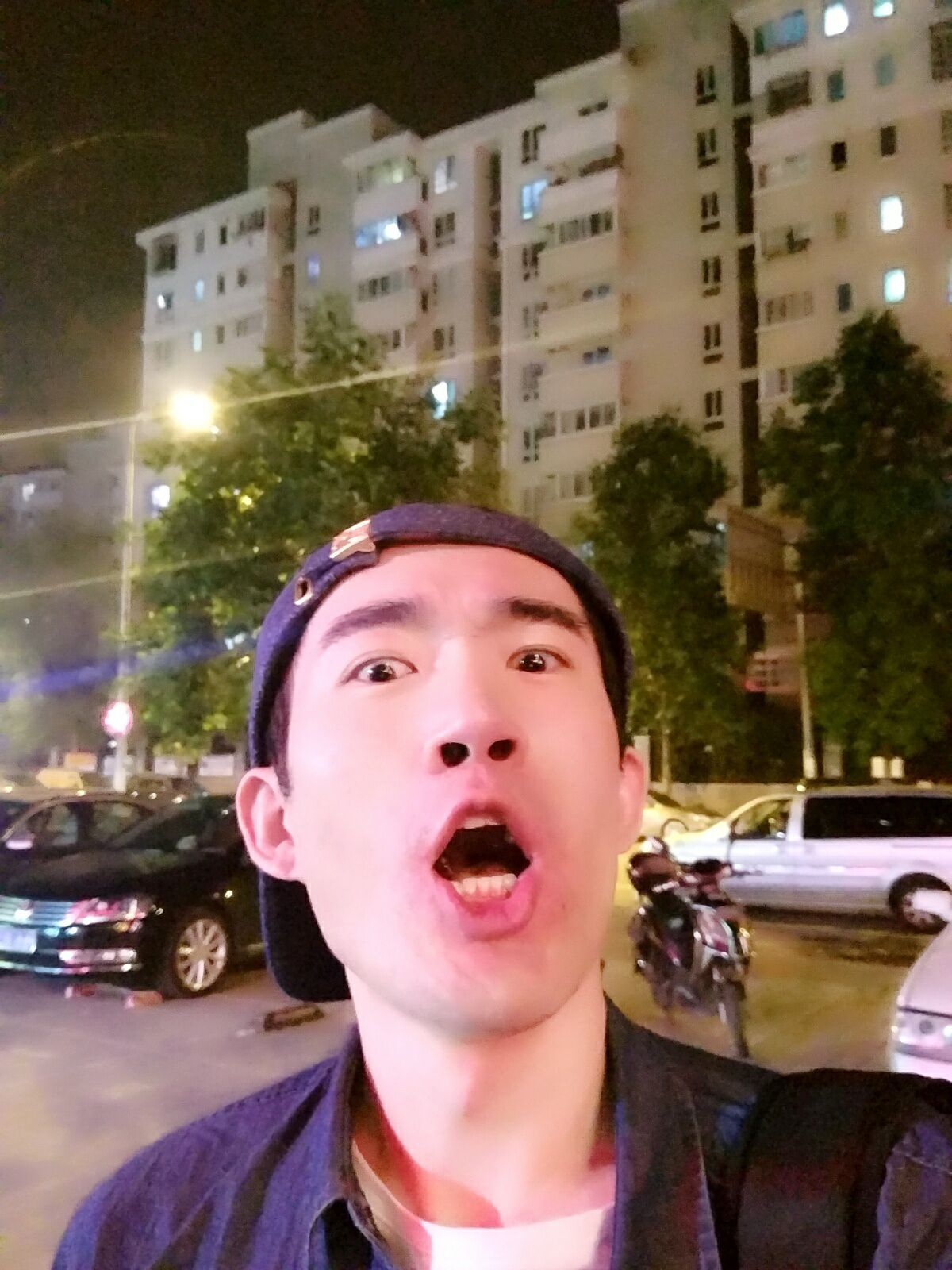 小哥了解LOL服务器价格,告别选择困难症! (小哥了解李子柒停更事件)-优乐评测网