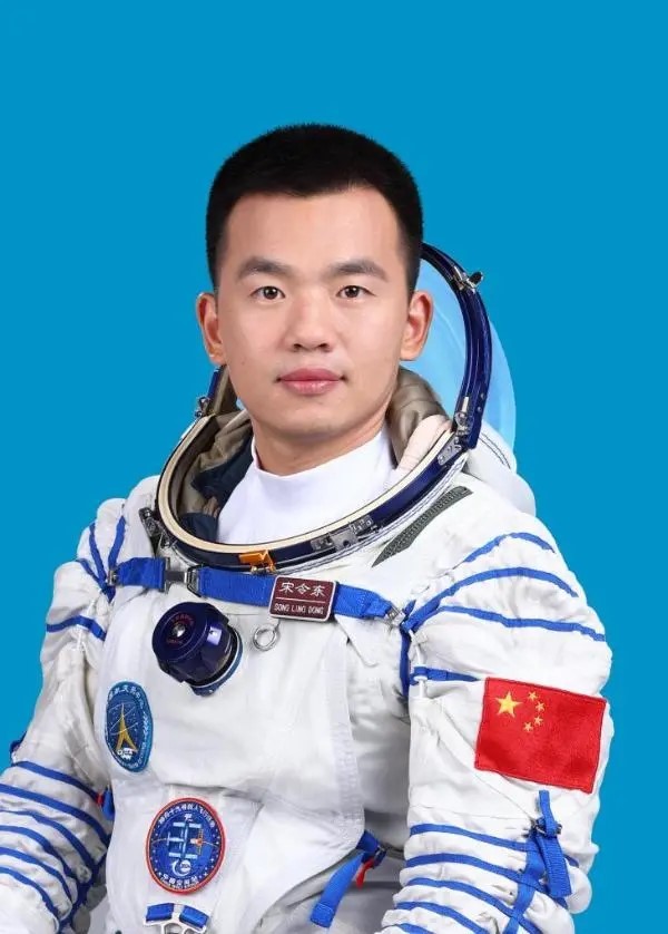 宋令东图册_360百科
