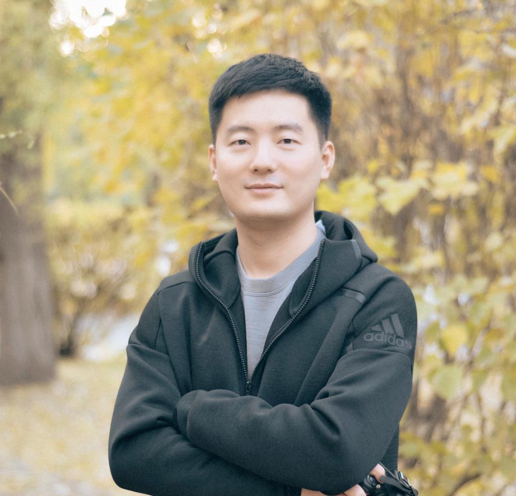 刘帅图册_360百科