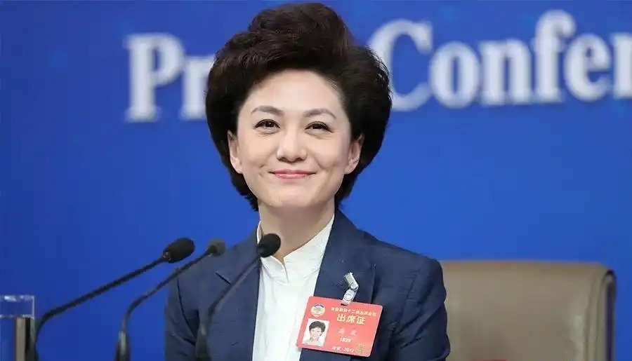 海霞(中央电视台主持人)_360百科